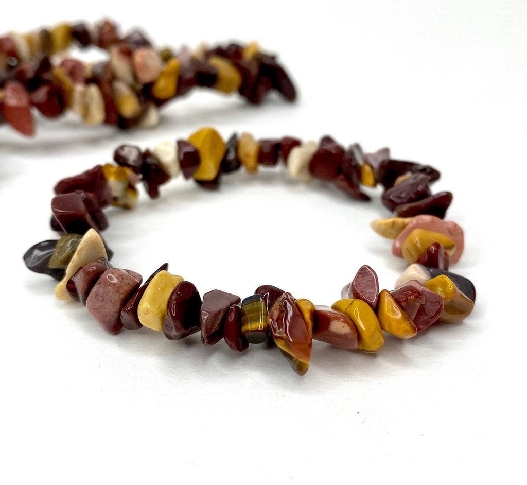 Mookaite Jasper Bracelet: Crystal Chip Gemstone Beaded Bracelet