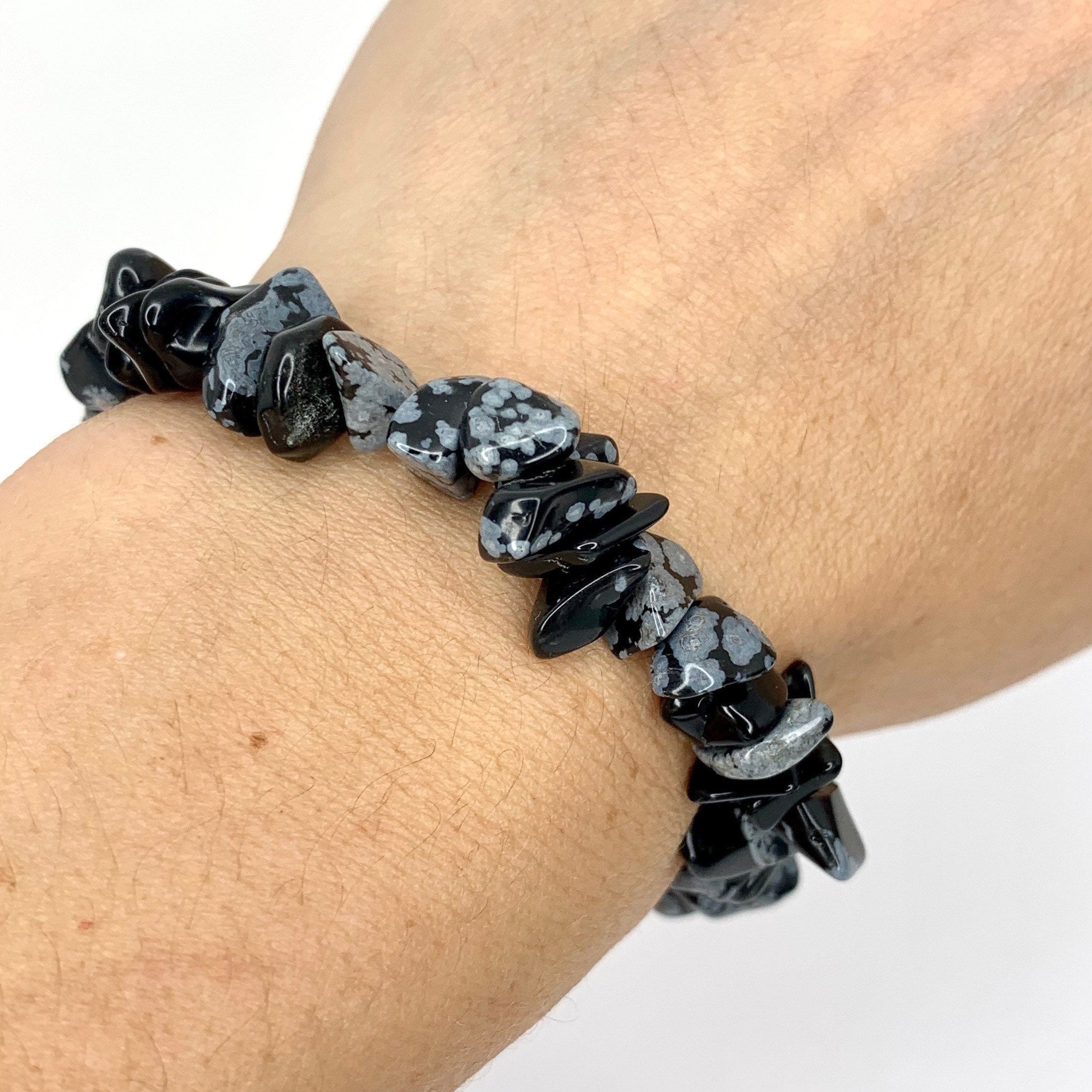 Snowflake Obsidian Crystal Chip Bracelet: Gemstone Beaded Stretch Bracelet