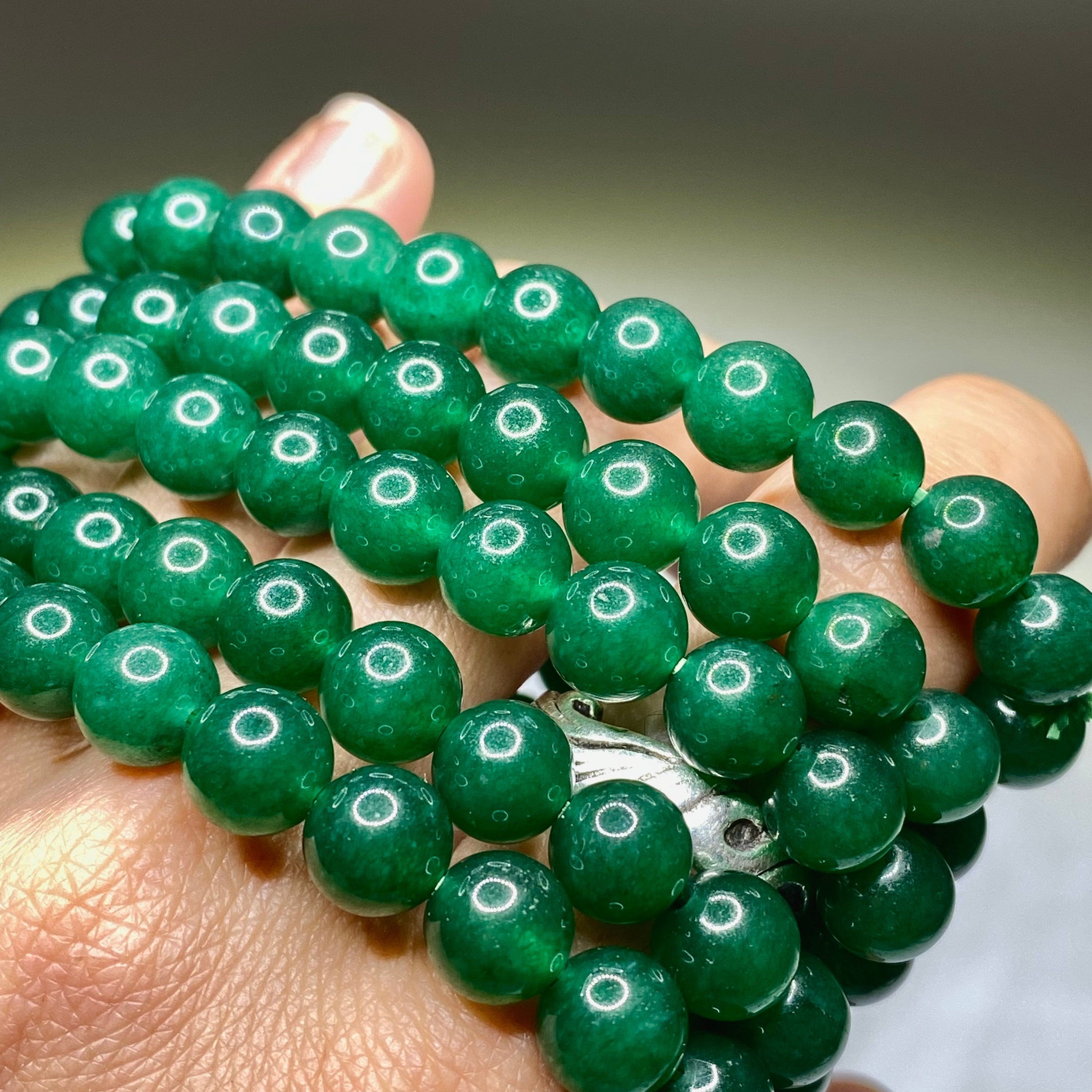 Green Jade Crystal Bracelet: Handmade Gemstone Beaded Bracelet