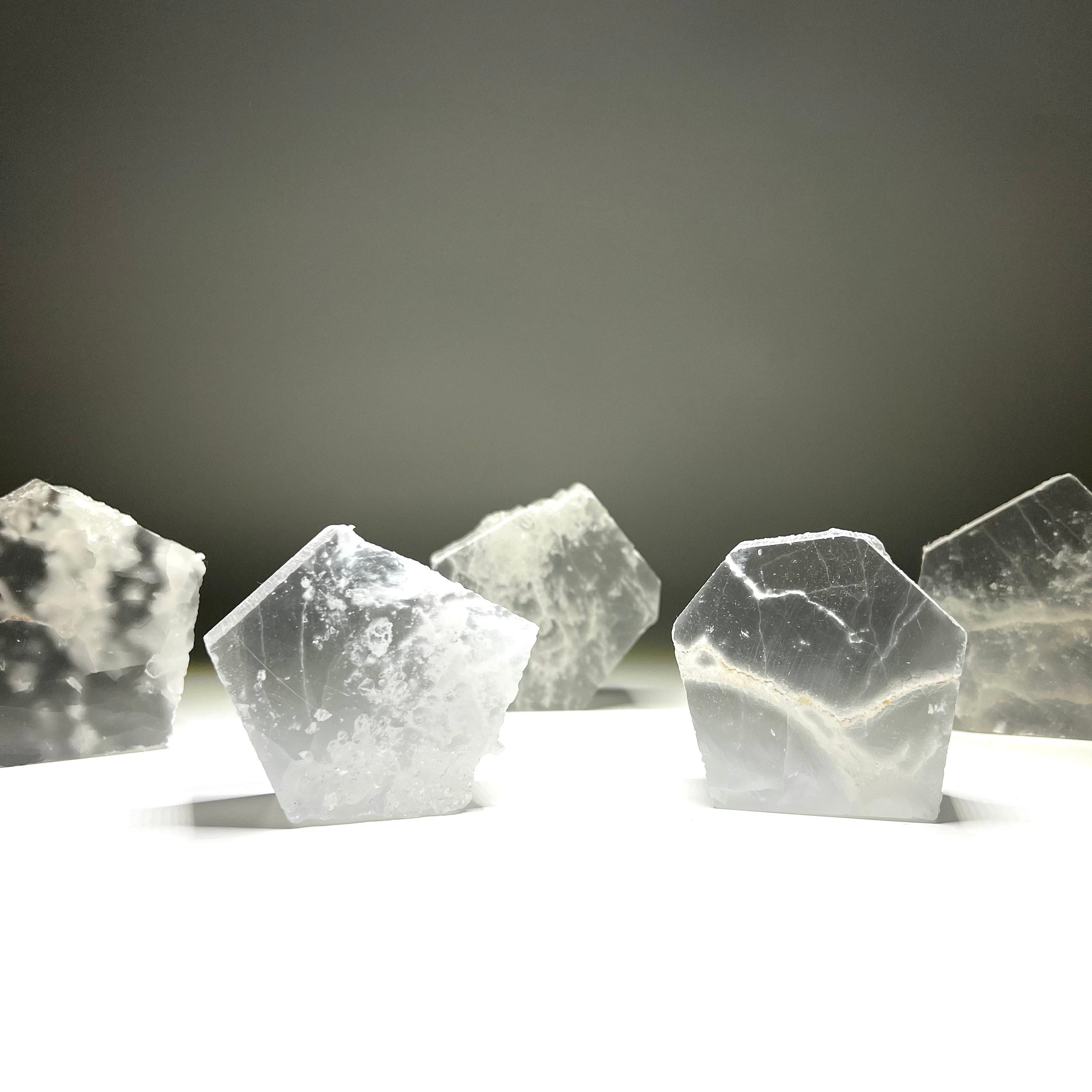 Ulexite TV Rock: Optical Crystal