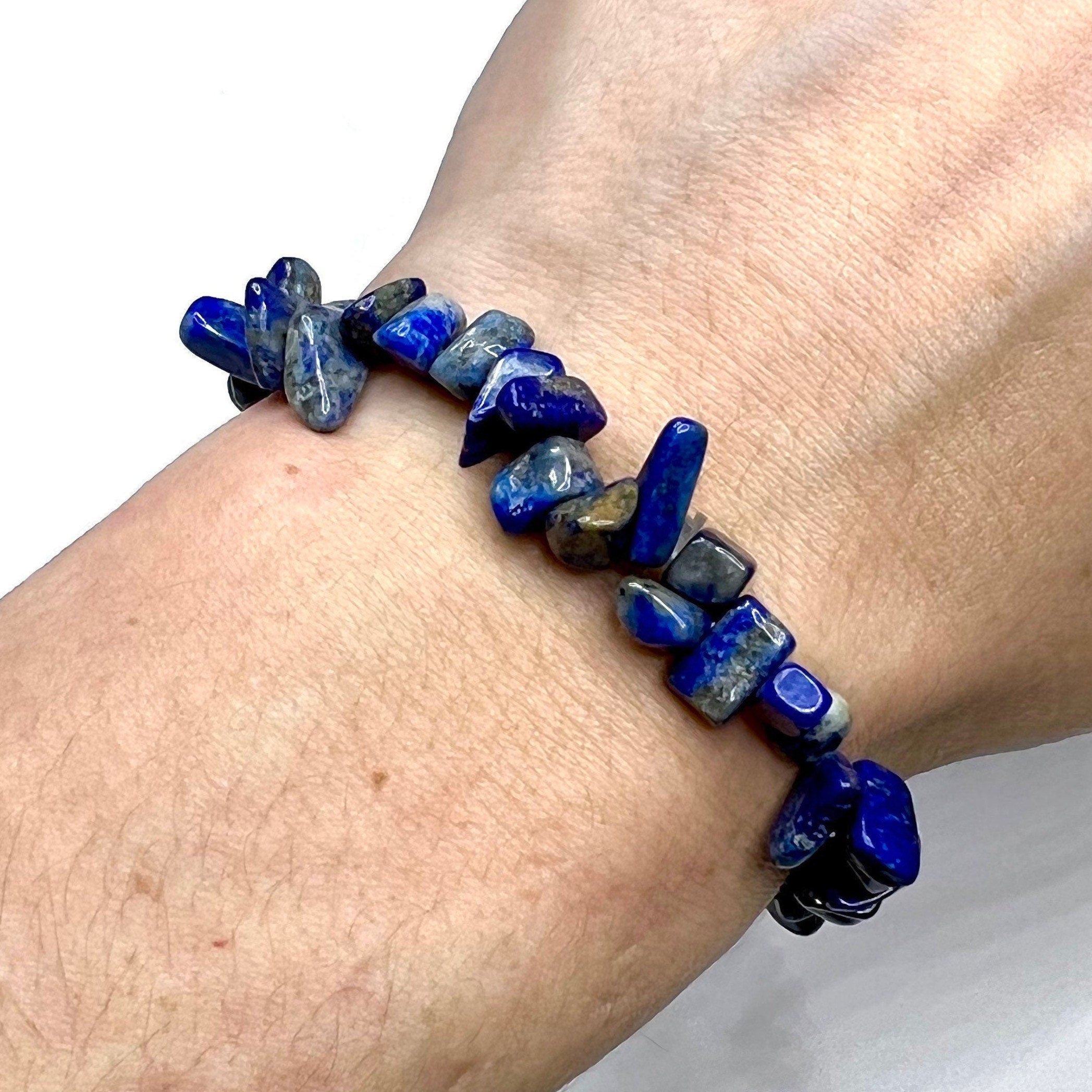 Lapis Lazuli Crystal Chip Bracelet: Gemstone Beaded Stretch Bracelet