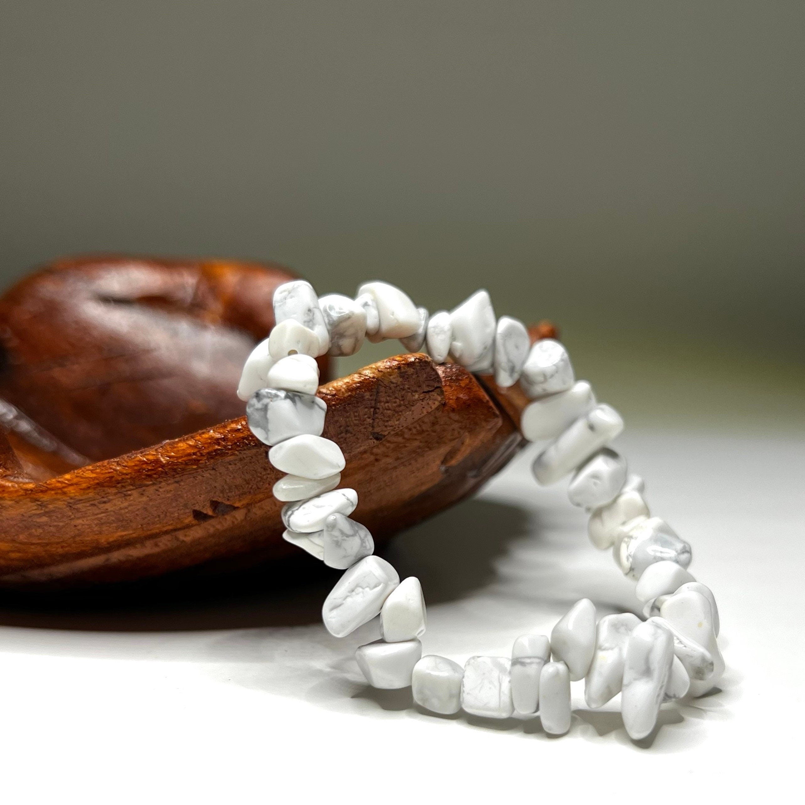 Howlite Chips Stretch Bracelet – Calming Crystal Jewelry
