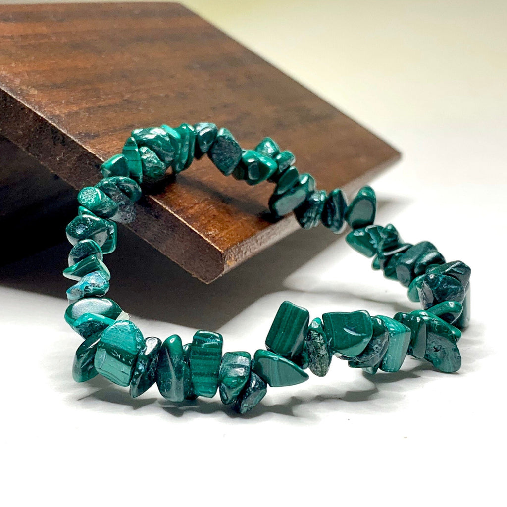 Malachite Crystal Chip Bracelet: Gemstone Beaded Stretch Jewelry