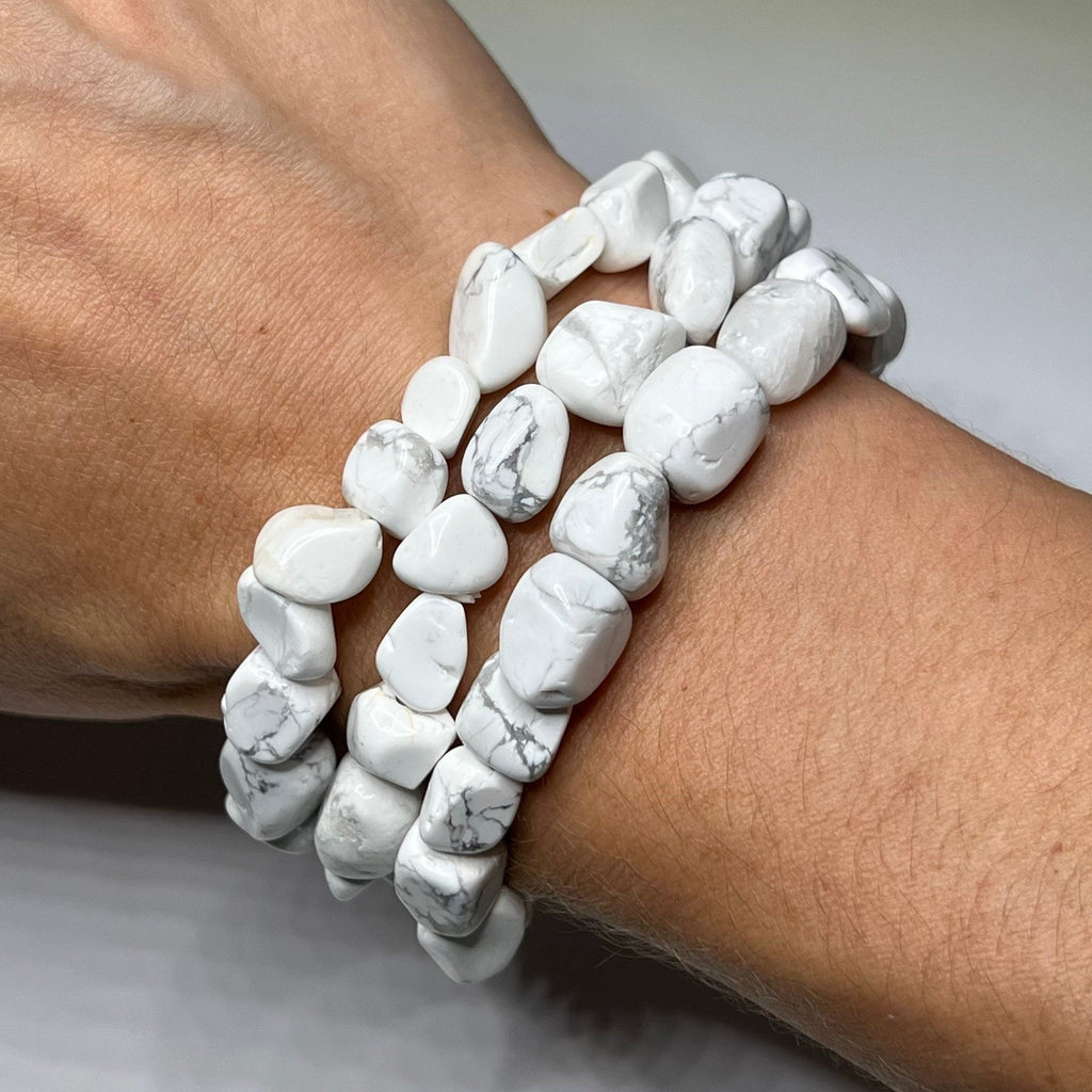 Howlite Tumbled Crystal Bracelet: Gemstone Beaded Stretch Bracelet