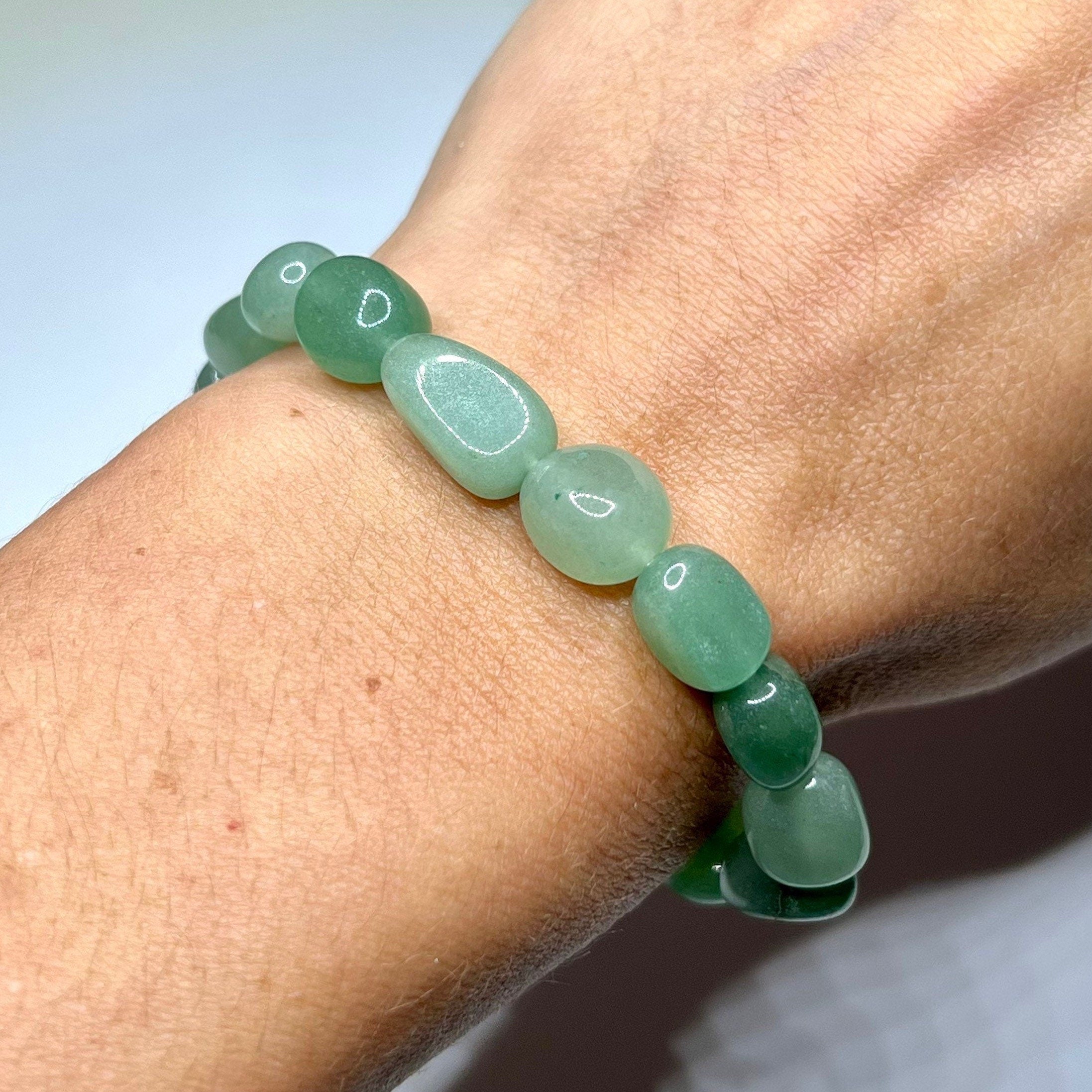 Green Aventurine Tumbled Crystal Bracelet: Gemstone Beaded Stretch Bracelet