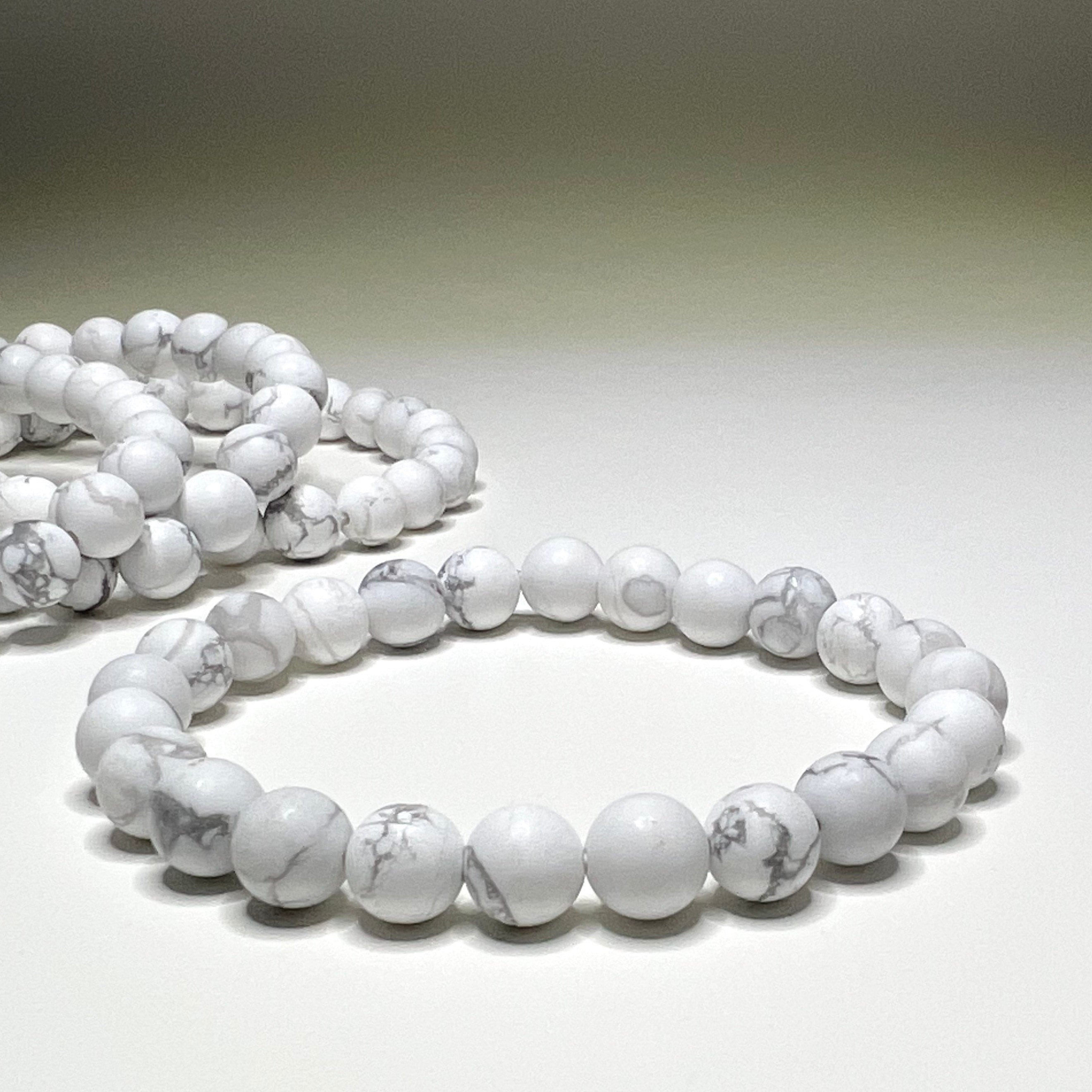 Howlite Crystal Bracelet: Calming Gemstone Beads
