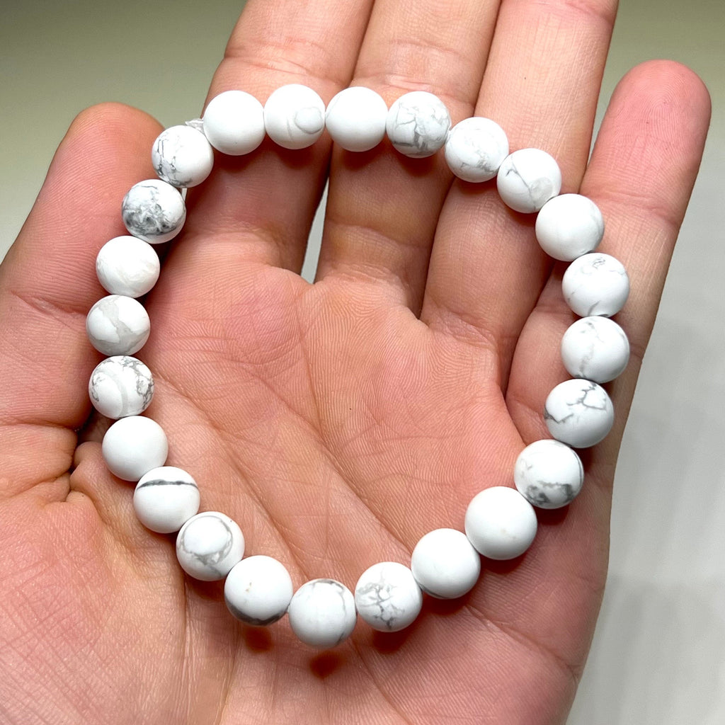 Howlite Crystal Bracelet: Calming Gemstone Beads