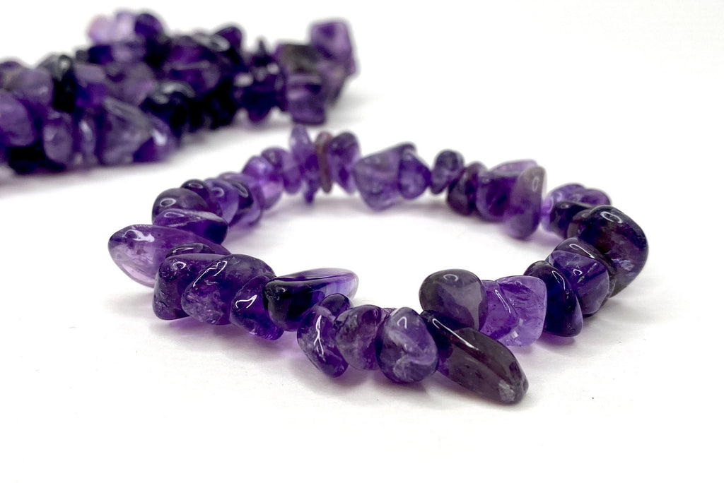 Amethyst Crystal Chip Bracelet: Calming Gemstone Stretch Bracelet