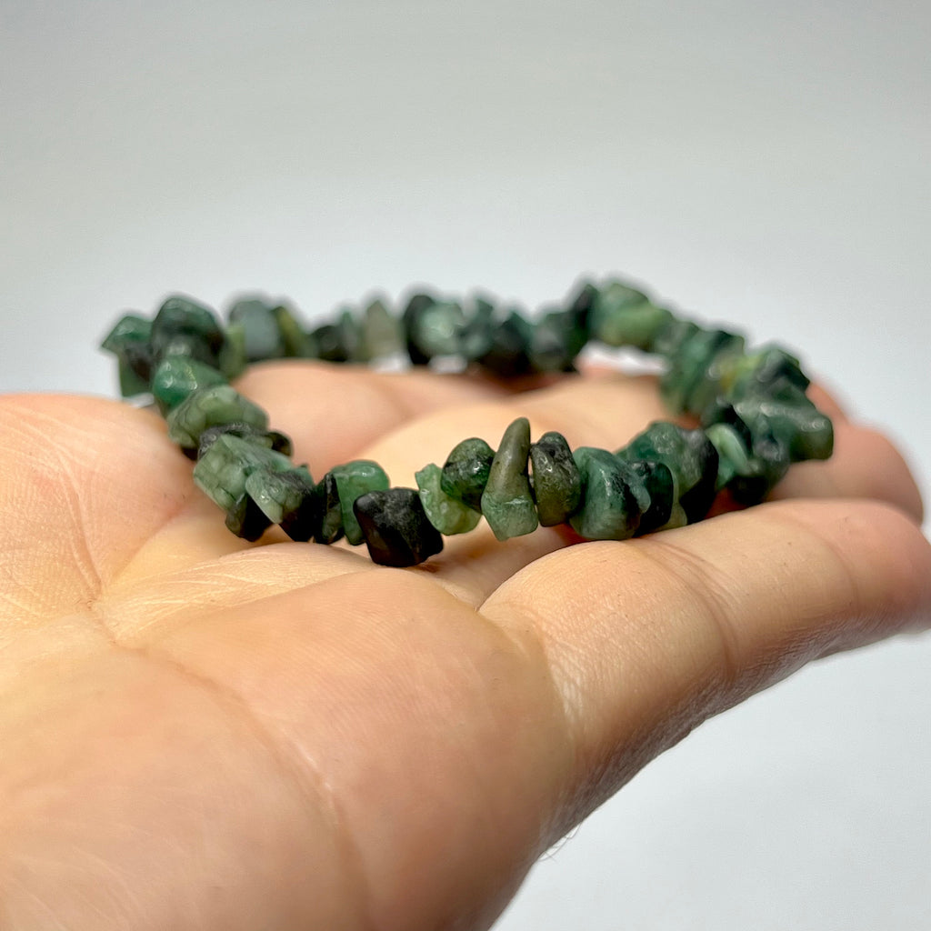 Emerald Chip Crystal Bracelet: Beaded Gemstone Stretch Bracelet