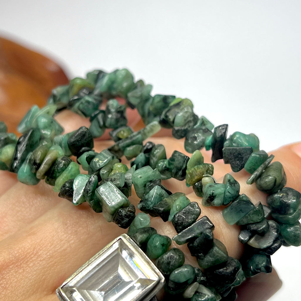 Emerald Chip Crystal Bracelet: Beaded Gemstone Stretch Bracelet