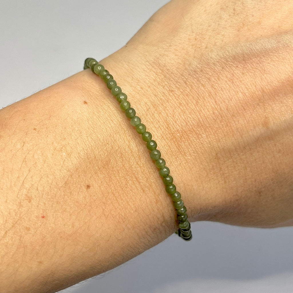 Nephrite Jade Crystal Beaded Bracelet: 3mm-8mm Round Beads