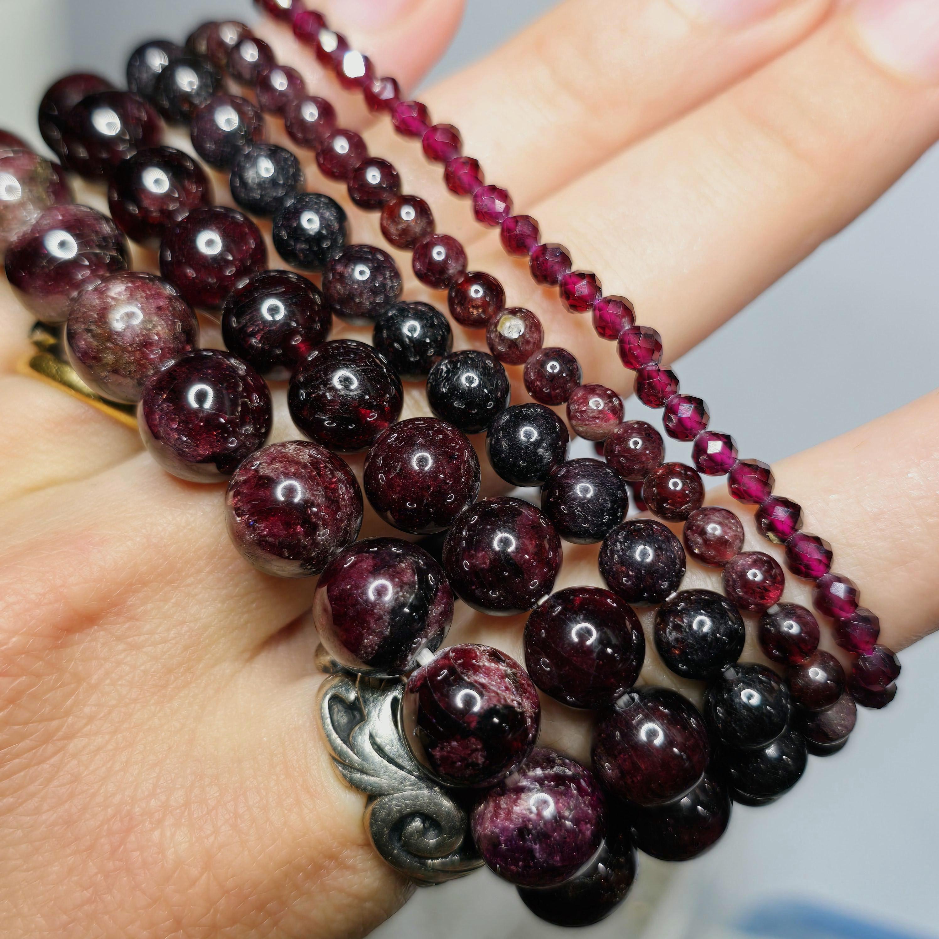 Garnet Crystal Bracelet: Handmade Gemstone Beaded Bracelet - #2