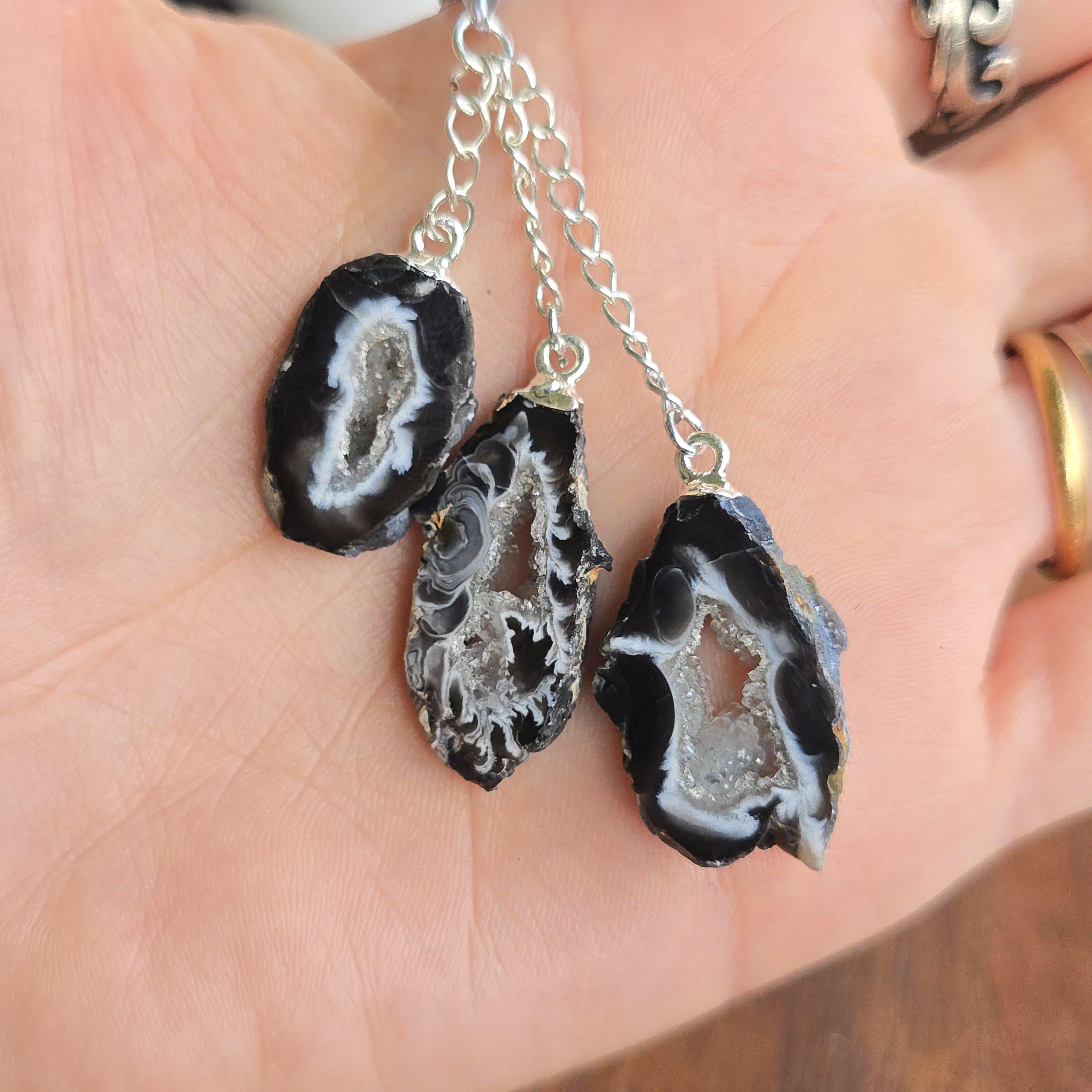 Oco Geode Pendant Necklace: Triple Drop Crystal Pendant with Chain