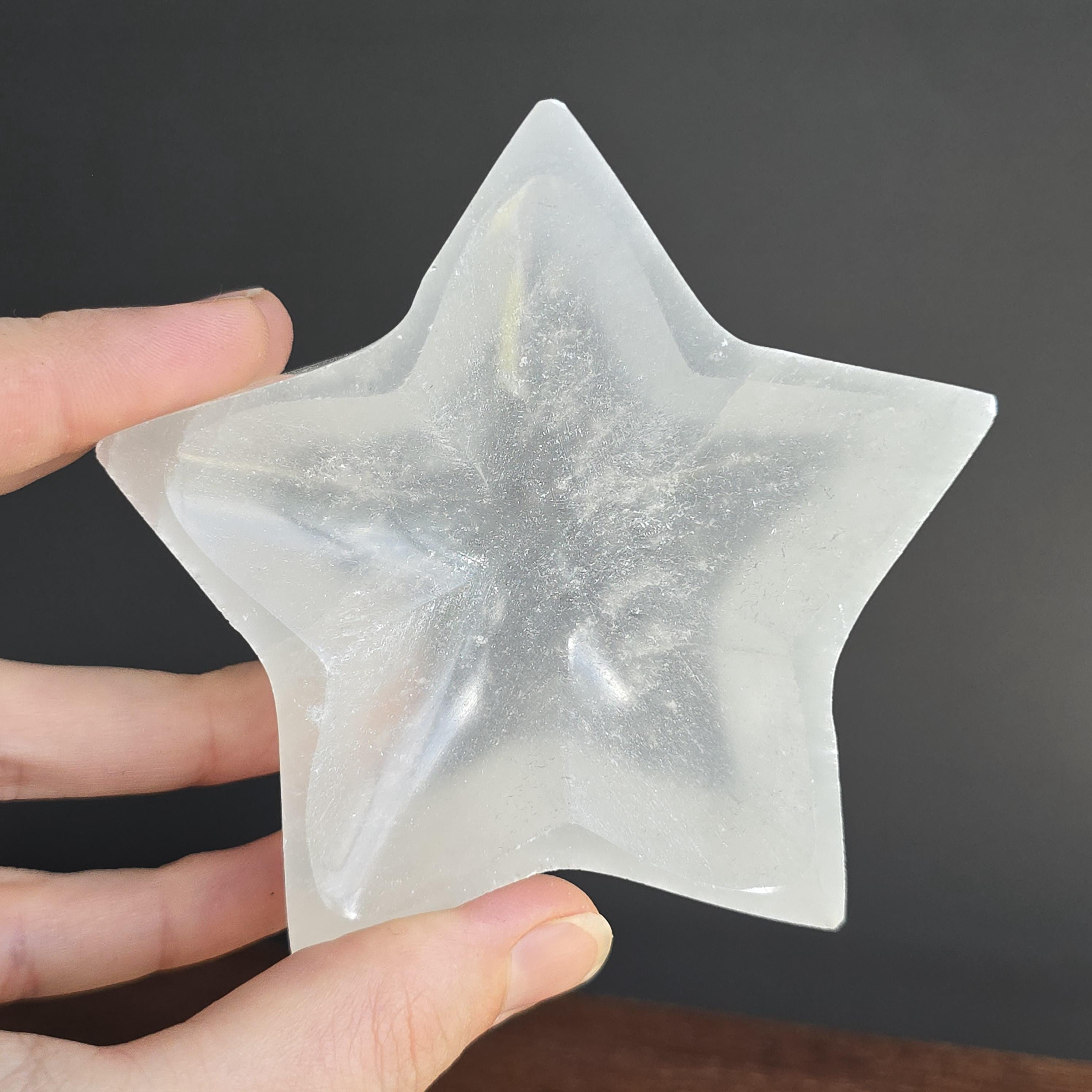 Selenite Crystal Charging Station - Star Shape Gemstone Offering Bowl
